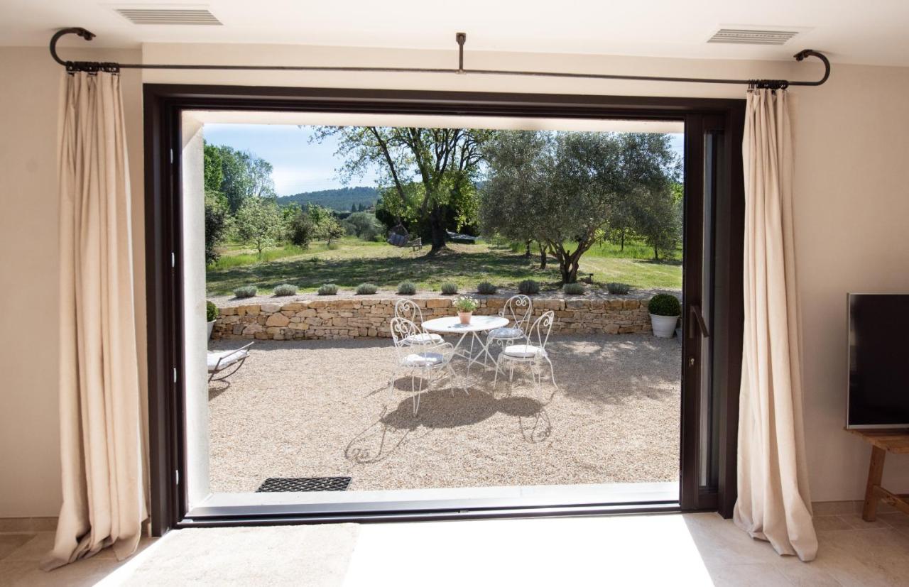 La Petite Ruche, 1 Bedroom Gite In The Luberon 阿普特 外观 照片